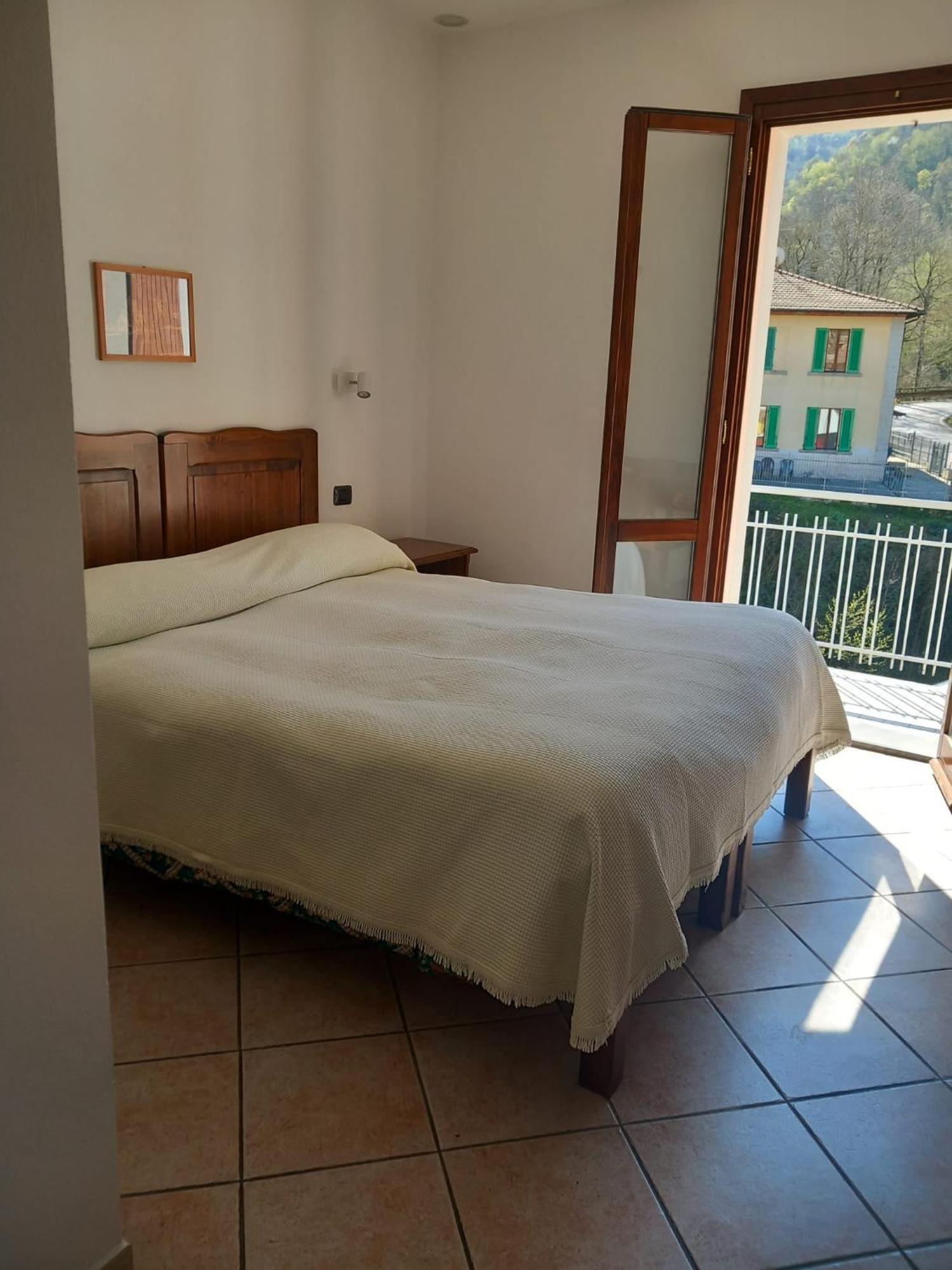 Acquacheta Valtancoli Hotel B&B San Benedetto in Alpe Exterior photo